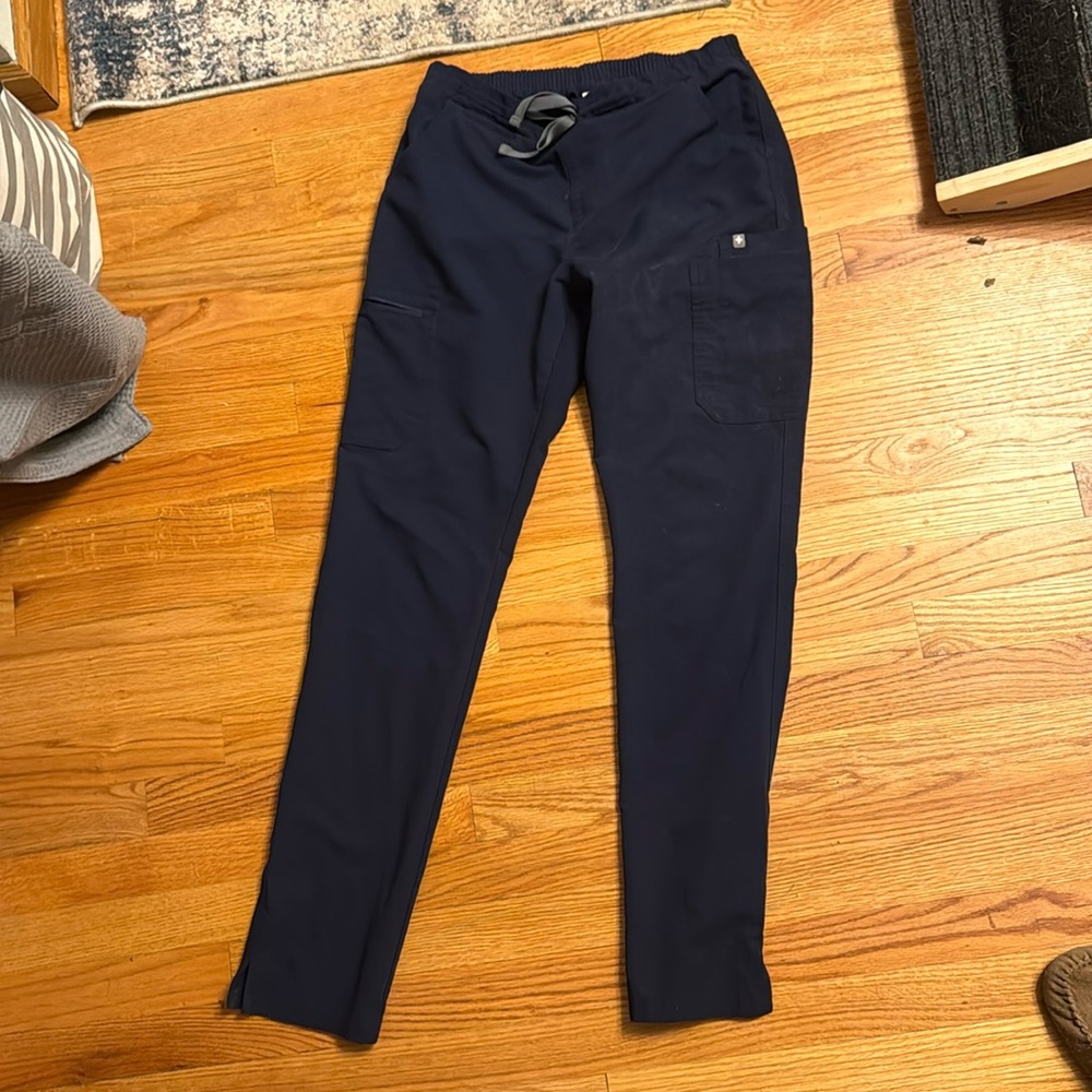 Women’s Figs S/T